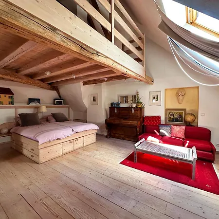 Chateau De Courtry Bed & Breakfast